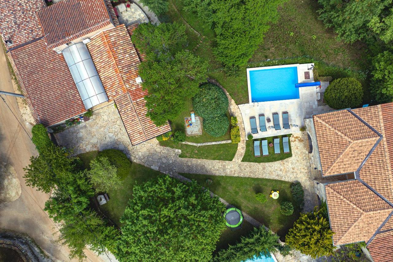 Casa Karnevali Villa Zminj Luaran gambar