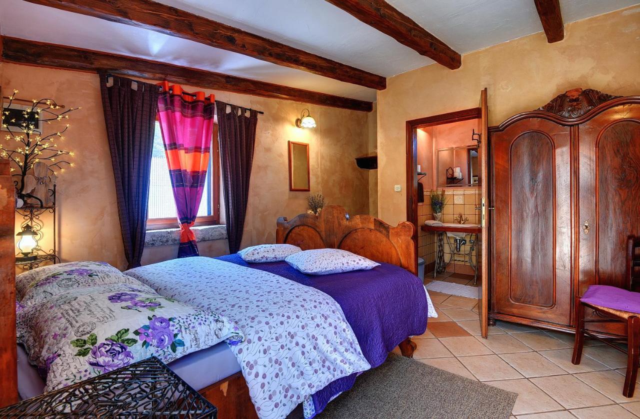 Casa Karnevali Villa Zminj Luaran gambar