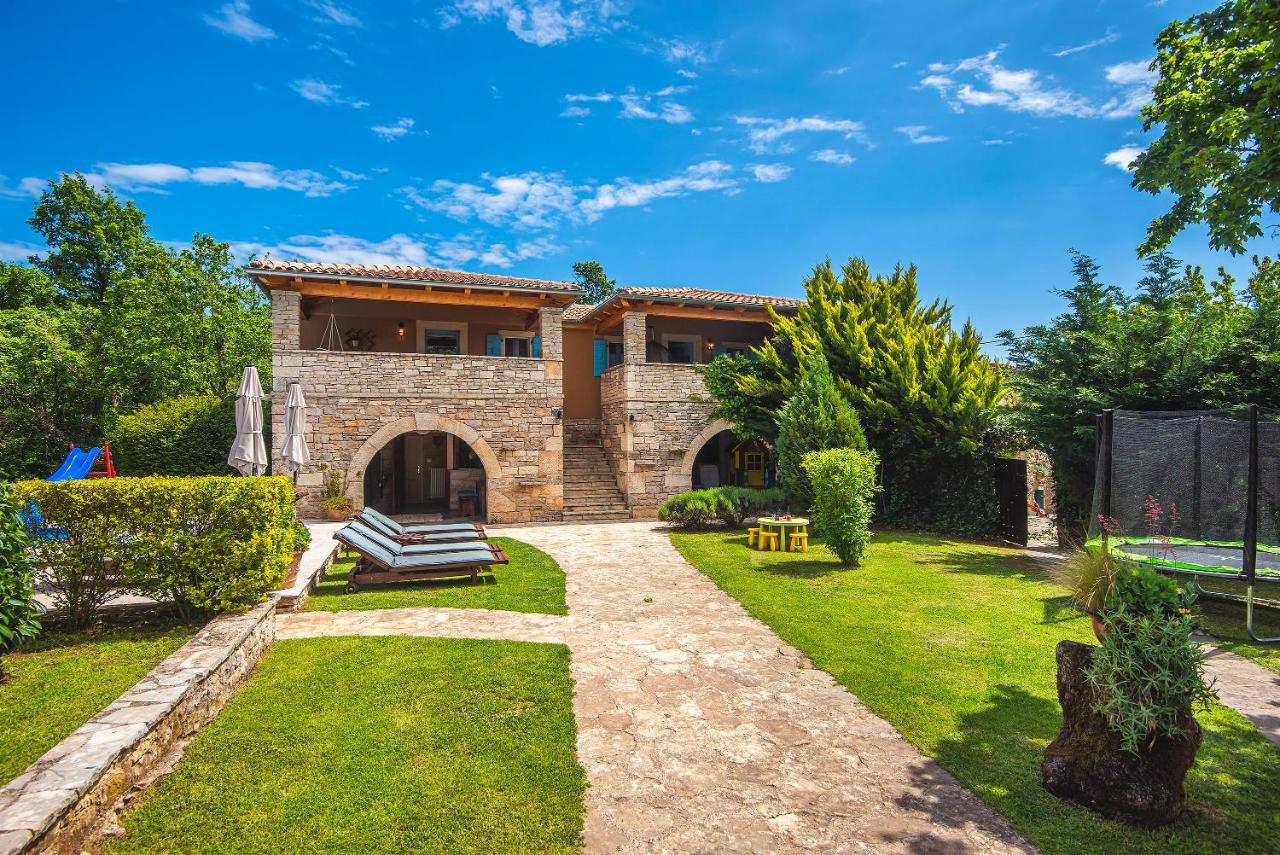 Casa Karnevali Villa Zminj Luaran gambar