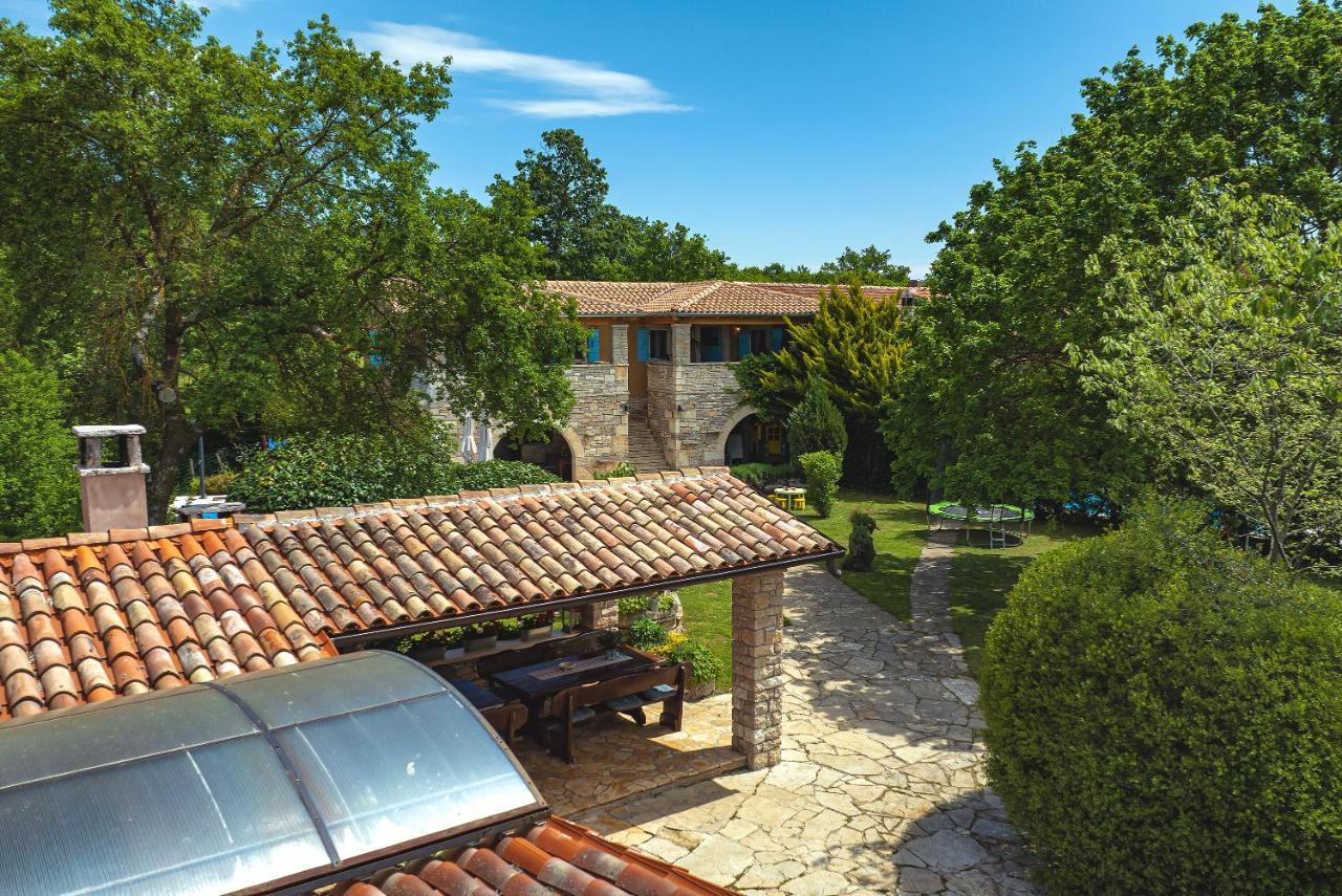 Casa Karnevali Villa Zminj Luaran gambar